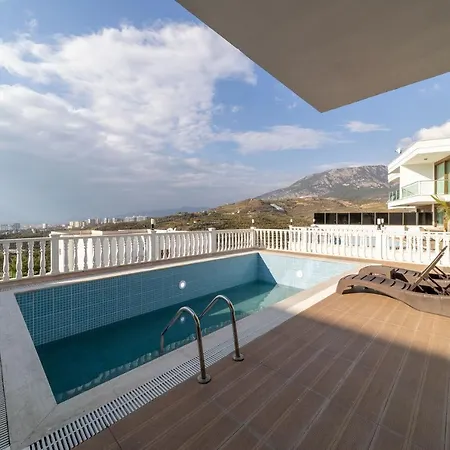 Villa Charming Villa With Private Pool Surrounded By Nature In Alanya, Antalya